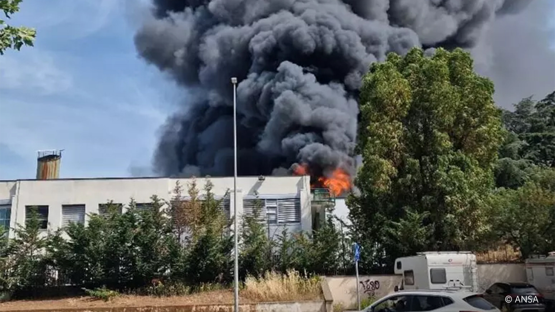 membrane ignited during gas torch work