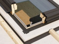 kompri-band-self-expanding -sealing-tape-application-2