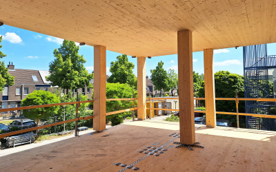 Multi-storey CLT with column-floor structure (without beams)