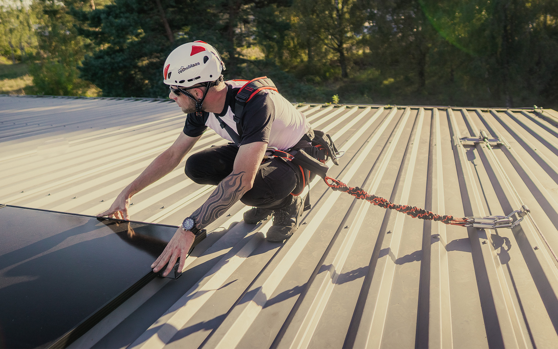 Photovoltaic system maintenance: how to improve safety at height during ...