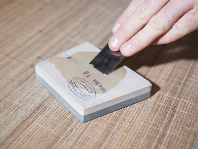 application-quality-chisel-with-ergonomic-grip-high-chisel