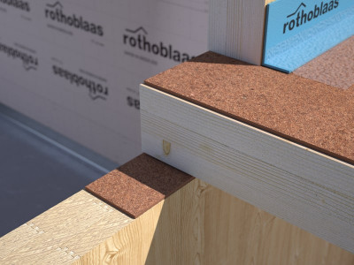 application-ecological-panel-for-soundproofing-cork