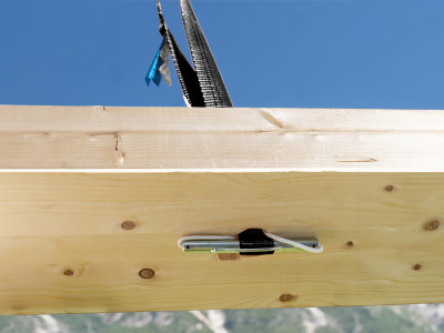application-lifting-strap-whit-tilting-system-dragon