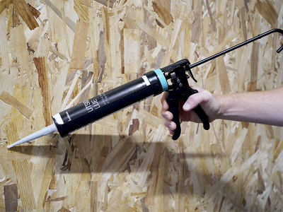 professional-gun-for-310-ml-cartridges-fly