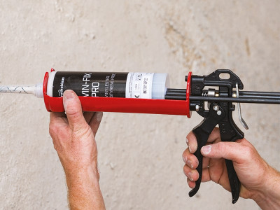 special-gun-for-400-ml-cartridges-mammoth