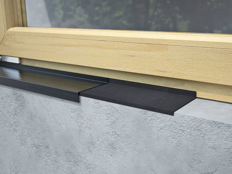 application-waterproofing-profile-with-high-mechanical-resistance-start-band