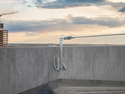 application-tower-for-installation-on-vertical-structures-towlatevo