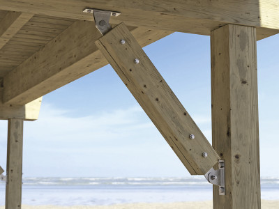 application-hinged-plate-brace