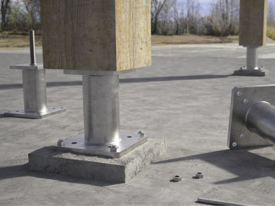 application-highly-resistant-post-base-s50