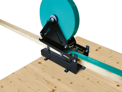 application-dispenser-for-nail-point-sealant-tape-lizard